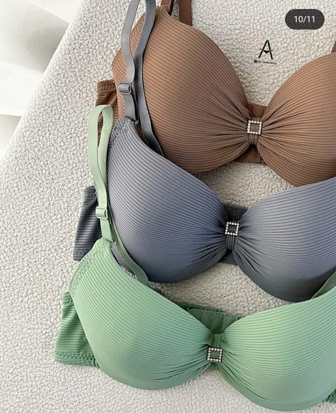 50% OFF | Luxury USA-Imported Push-Up Bra | Soft Ribbed Lift Bra